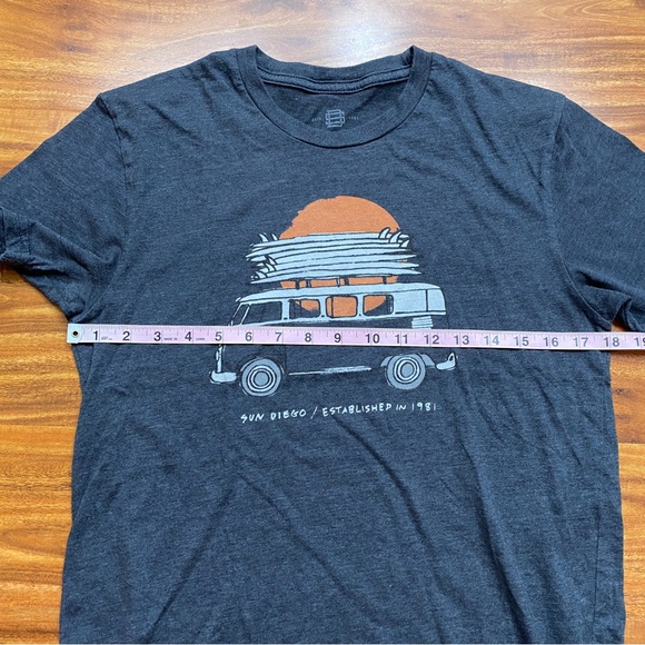 Sun Diego Dark Gray Retro Van Crew Neck Short Sleeve T-Shirt Size Small - Picture 8 of 10